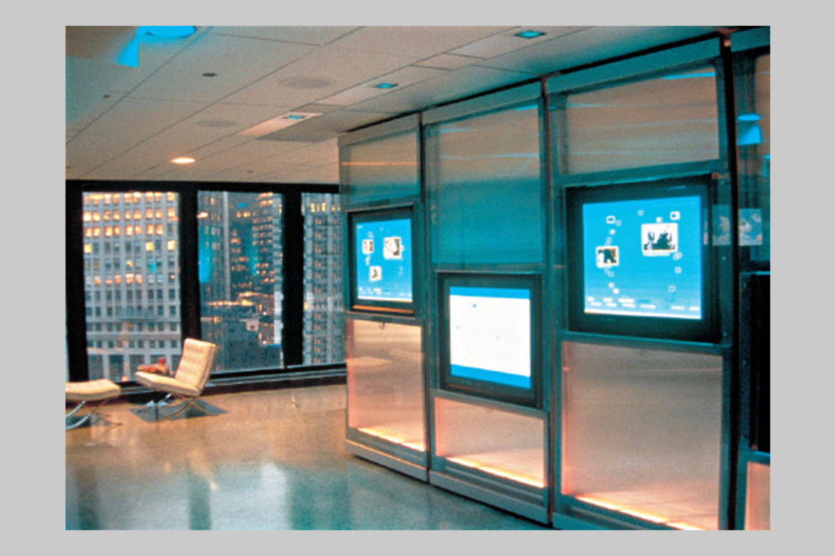Centers for IBM e-business Innovation, Imaginary Forces, AIGA Design Archive Collection: AIGA 365 of 2001 Winner, Experience Design