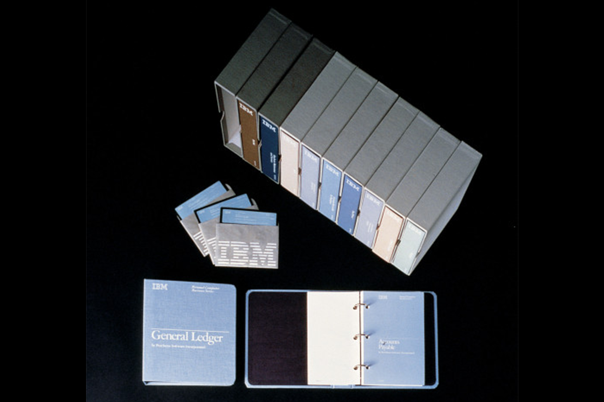 IBM Personal Computer Manuals, Vignelli Associates, AIGA Design Archives (1984)